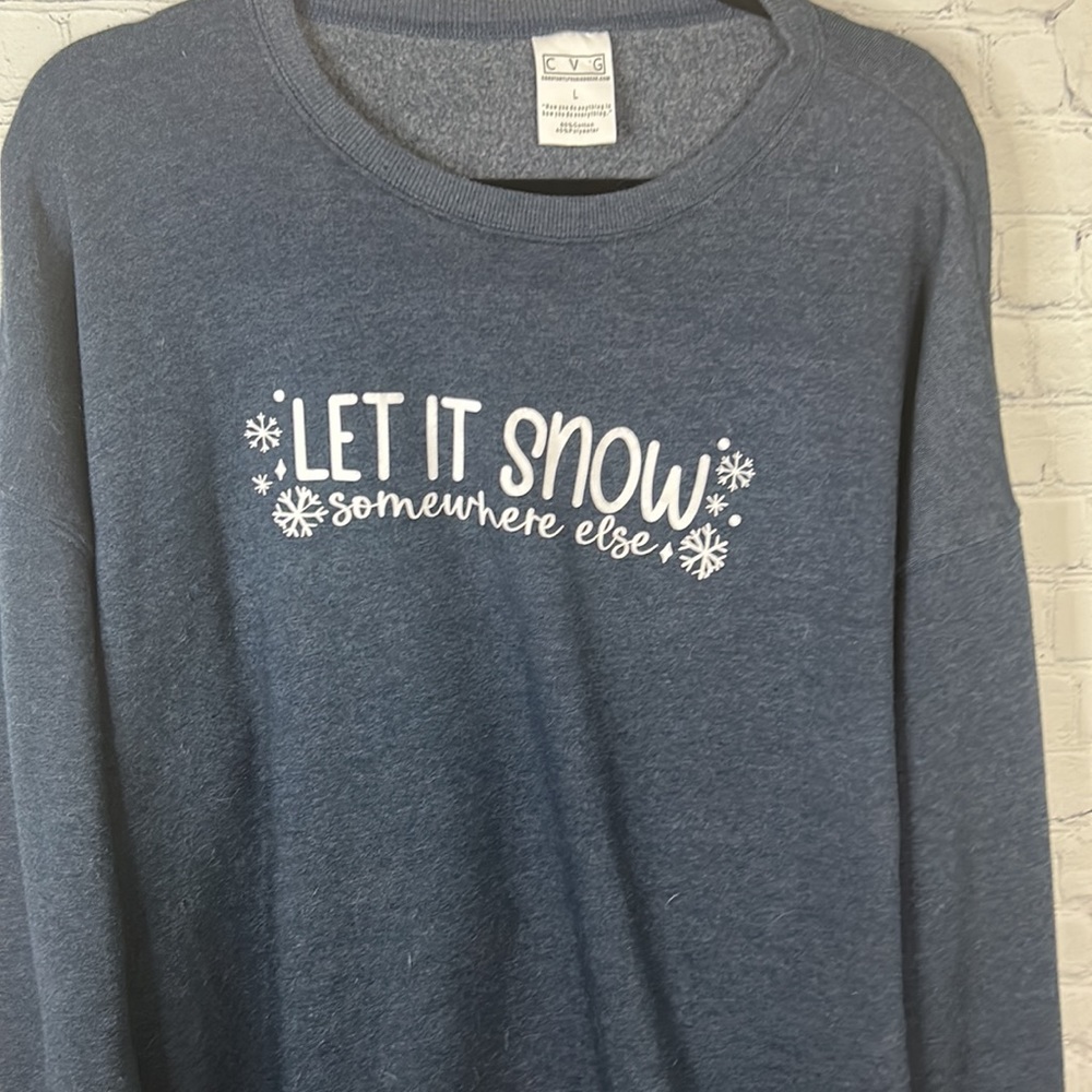 Constantly Varied Gear charcoal gray “Let It Snow Somewhere Else” crew neck Sz L - Picture 3 of 5